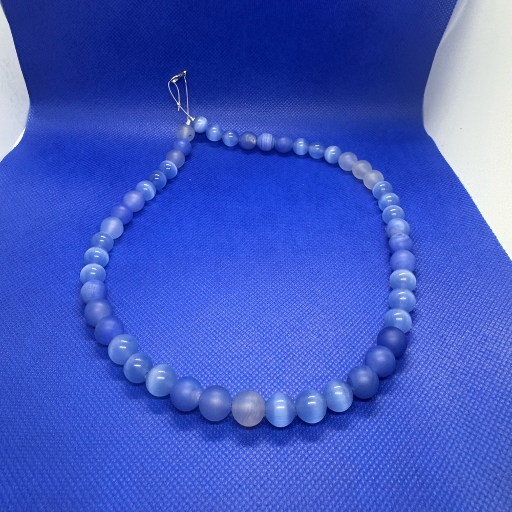 Elegant Blue Beaded Necklace